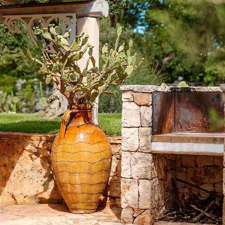 فيلة Trullo Magnifico 8, Emma