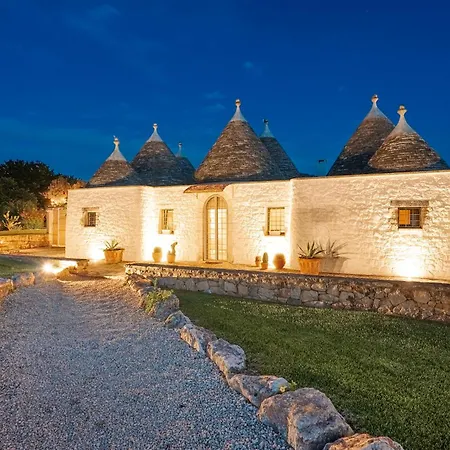 Villa Trullo Magnifico 8, Emma *