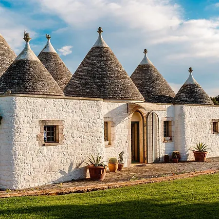 Trullo Magnifico 8, Emma * 奥斯图尼