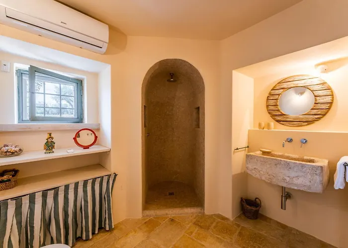 别墅 Trullo Magnifico 8, Emma 奥斯图尼